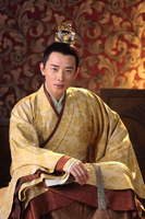 跪求美人心计里刘盈皇帝扮演者资料