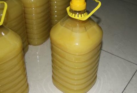 花生油冬天变成乳白色能吃吗?