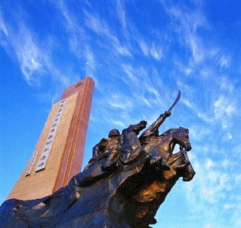 四舍五入打一个生肖?