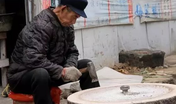 有个古老的行当叫锻磨匠，猜猜是干嘛的？