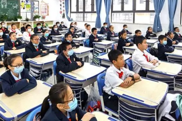 璩的拼音怎么读