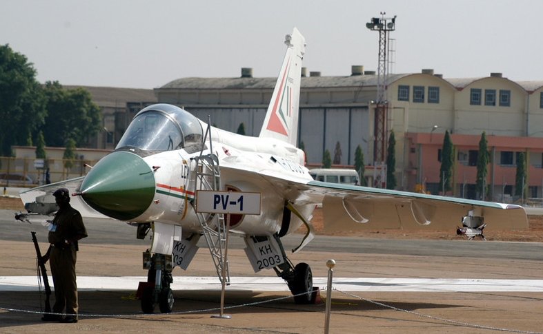 已收35架订单！印度推出造价90万元的飞机，这架飞机有何优势？