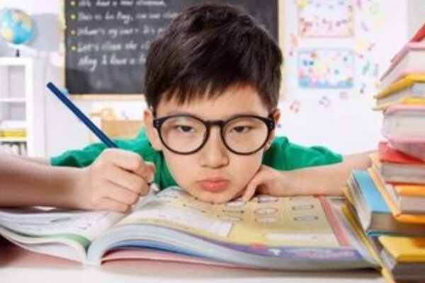 同学孤立你的表现