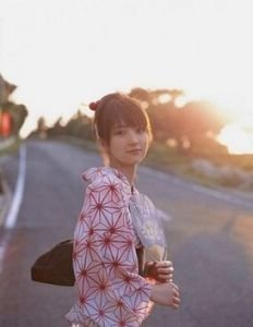 真木丽子的个人介绍