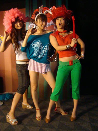 中国辣妹的演艺经历