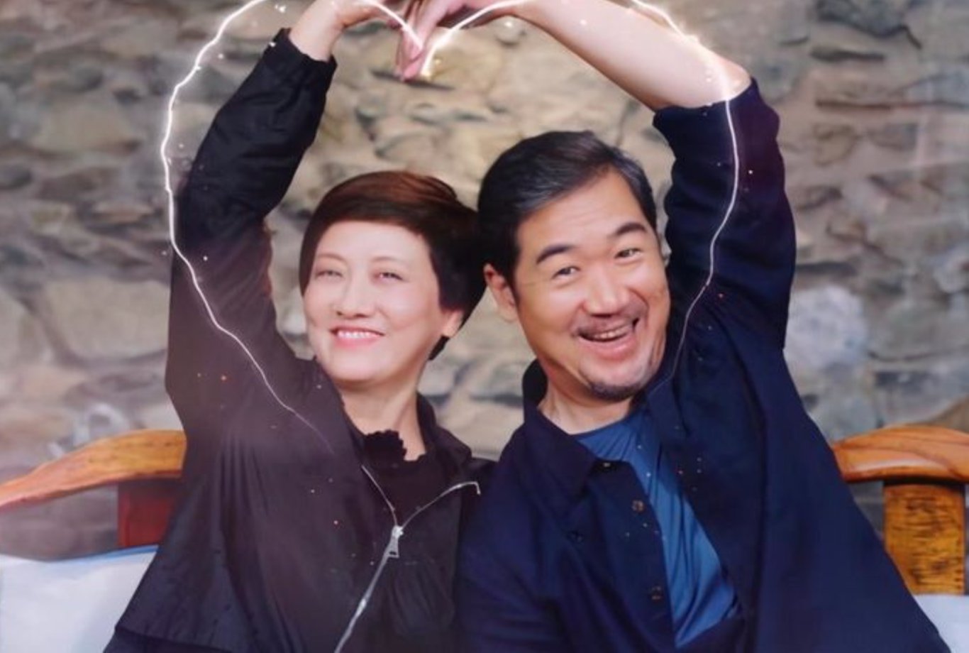 她是张默的生母,张国立的发妻,离婚31年后仍未嫁,如今怎么样了?