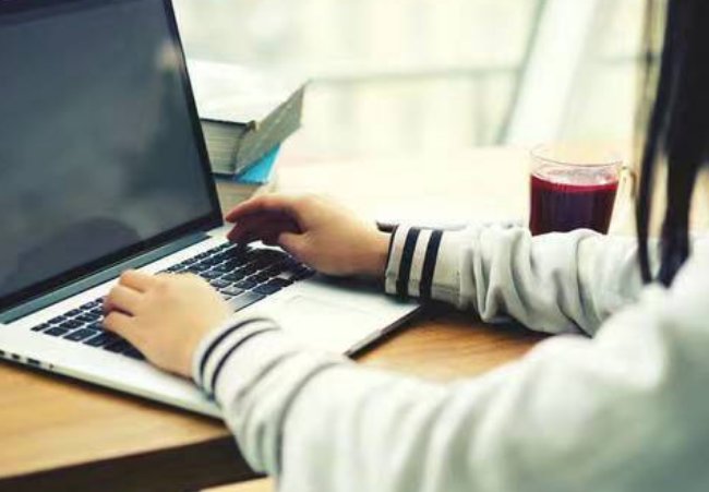 lzr是什么的缩写