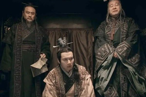 雀屏中选的典故