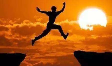 形容一个人做事不靠谱的词语有哪些