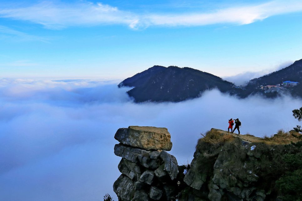 不识庐山真面目 只缘身在此山中 全诗