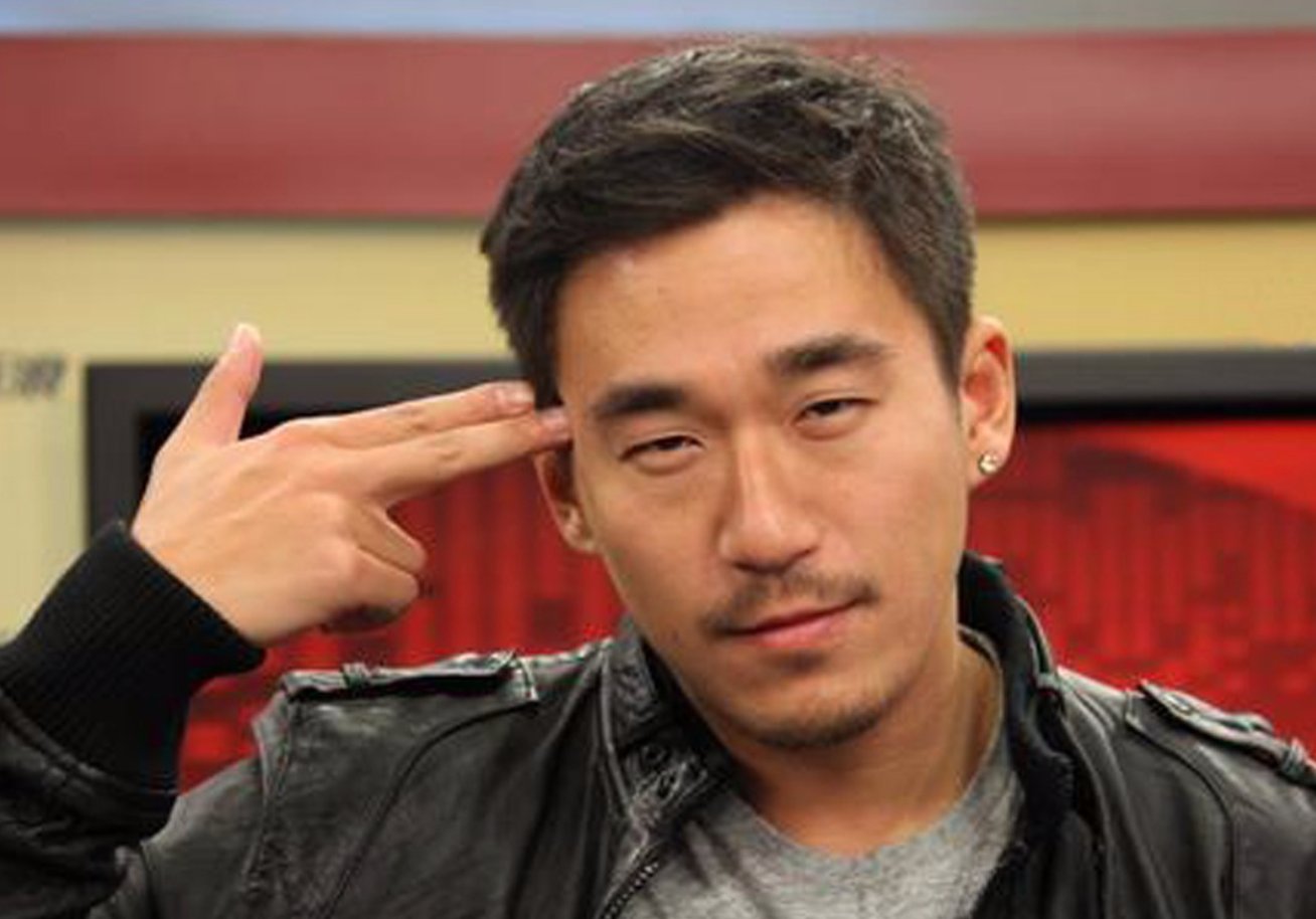 她是张默的生母,张国立的发妻,离婚31年后仍未嫁,如今怎么样了?