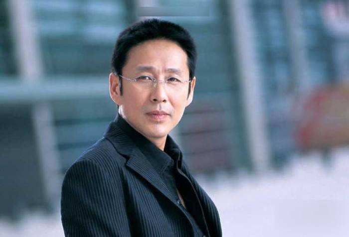 章子怡说不出华表奖的意义，被陈道明当场怼：你是不是不知道？