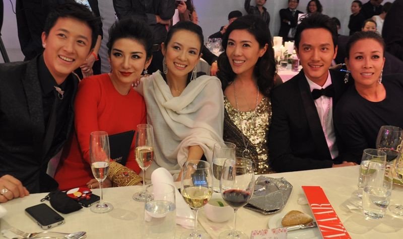 章子怡说不出华表奖的意义，被陈道明当场怼：你是不是不知道？