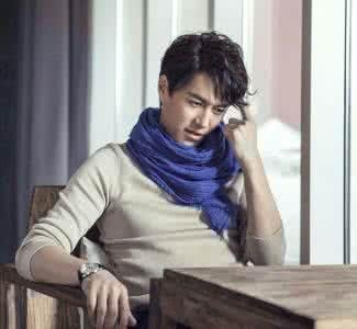 怎么评价《我的前半生2》靳东的演技？