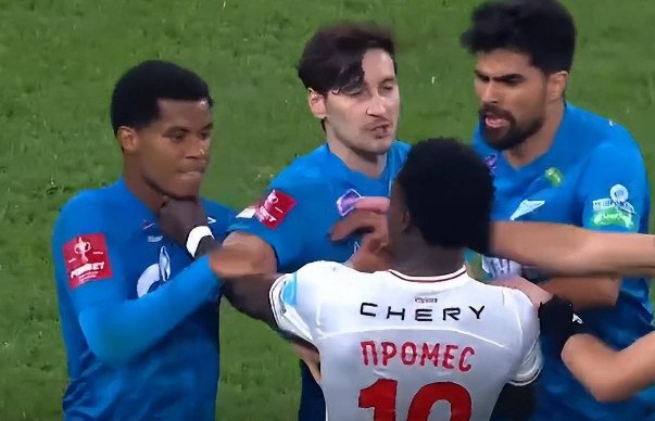 50人参与，6人染红，欧洲足坛爆发大规模殴斗，冲突是因何而起的？