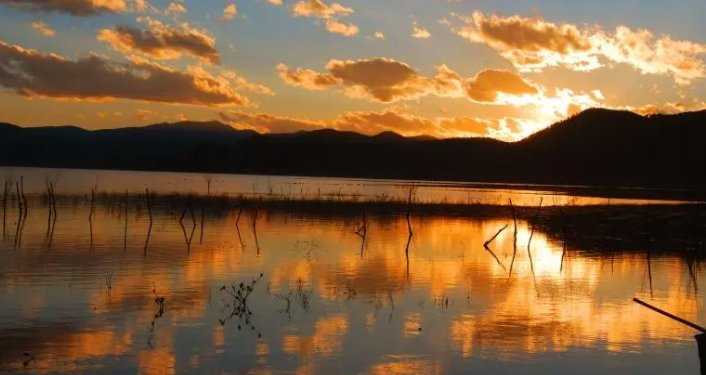 坐看云卷云舒全诗