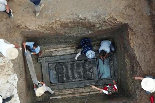 你如何看待孝感再现一保存完好秦汉古墓这件事？