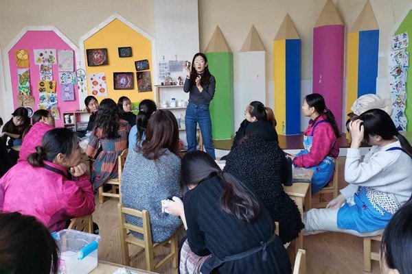 简述情感陶冶法及其基本要求