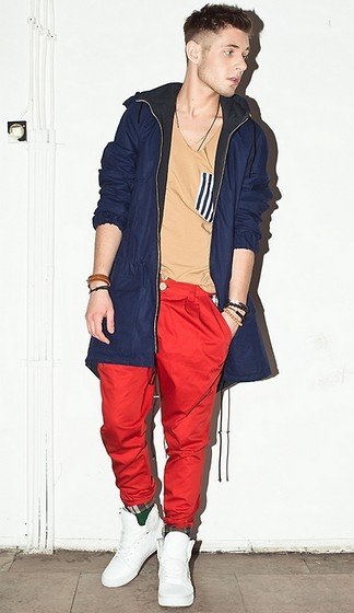 汗马宝靴怎么搭配裤子男的