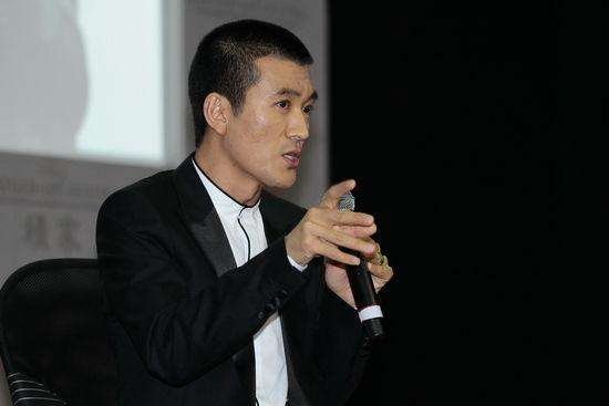 杨子的爷爷爸爸叫什么名字?