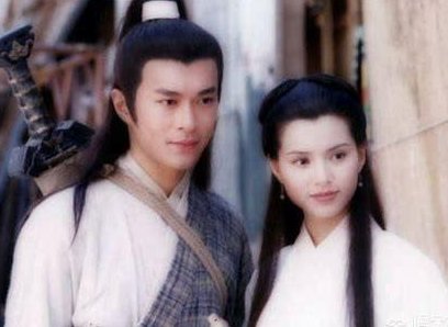 杨过与小龙女的年龄差距？