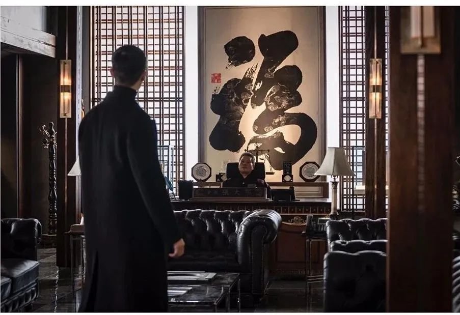 “不知首尔不为怪”,“不知梨泰院才是怪”,他有什么魅力?