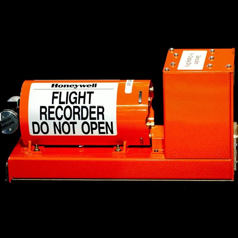 专家推测另一个黑匣子或许破损，专家推测的依据是什么？