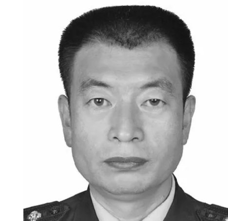 甘肃52岁民警因公牺牲，他的家人后续如何？