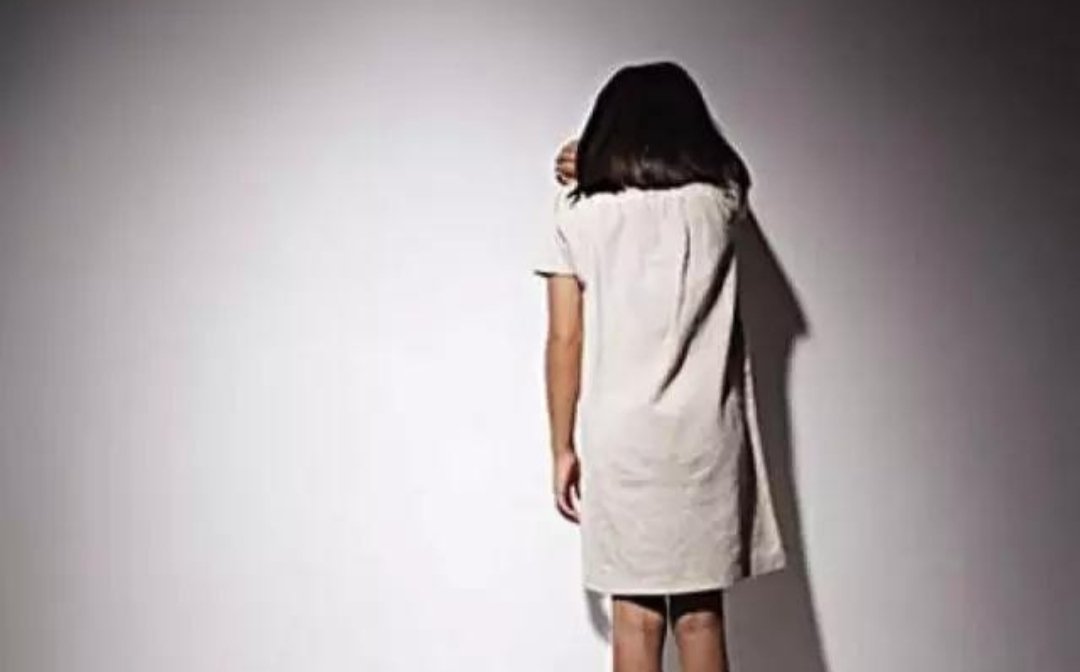 女子回应已婚高管致其流产后道歉，称其全是谎话，男方是否在避重就轻？