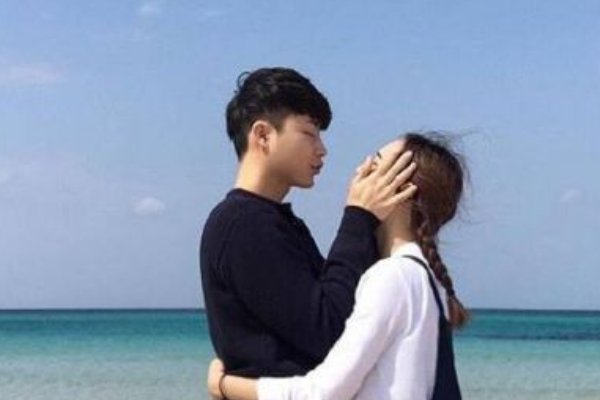 电话大海与你 这是我想你对你说的话（这句话什么意思）