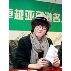 那些你们喜欢的不喜欢的我都喜欢的女孩的歌词