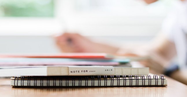 小人得志下一句是什么？