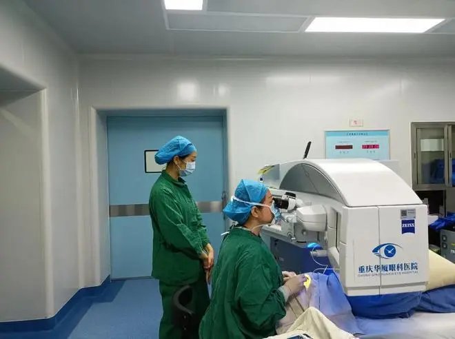 安徽女子做近视激光手术后右眼视力0.1，为何会出现这一情况？