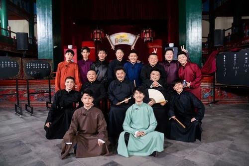 《德云斗笑社》在哪里播出？