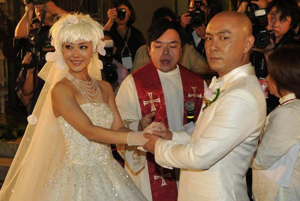 张卫健与妻子分离515天，他们的离婚传闻是确有其事吗？