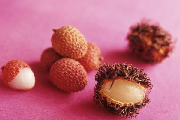 古人云,若离本枝,一日色变,三日味变是指哪种不易保存的水果