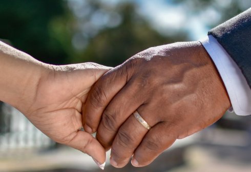 以你之名冠我之姓意思是什么?