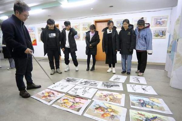 八校联考是哪八所高中？