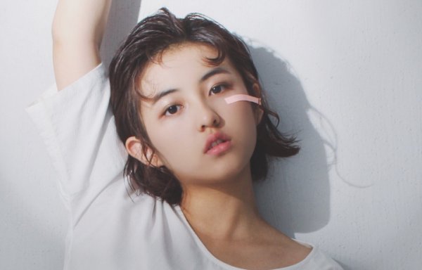 网曝张子枫“圈内聊天记录”，内容下流低俗涉嫌造谣，究竟怎么回事？