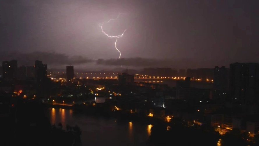 突发！江西婺源遭遇十级以上雷暴大风，给当地造成了哪些损失及影响？