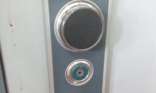 老式保险柜的开锁顺序是什么？