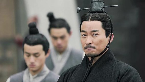 大秦赋嬴虞死了么，什么时候死的？