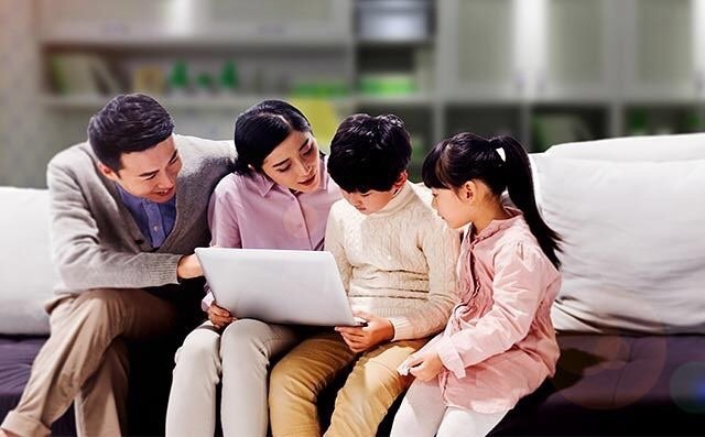 妈妈总喜欢监视我，怎么办啊？