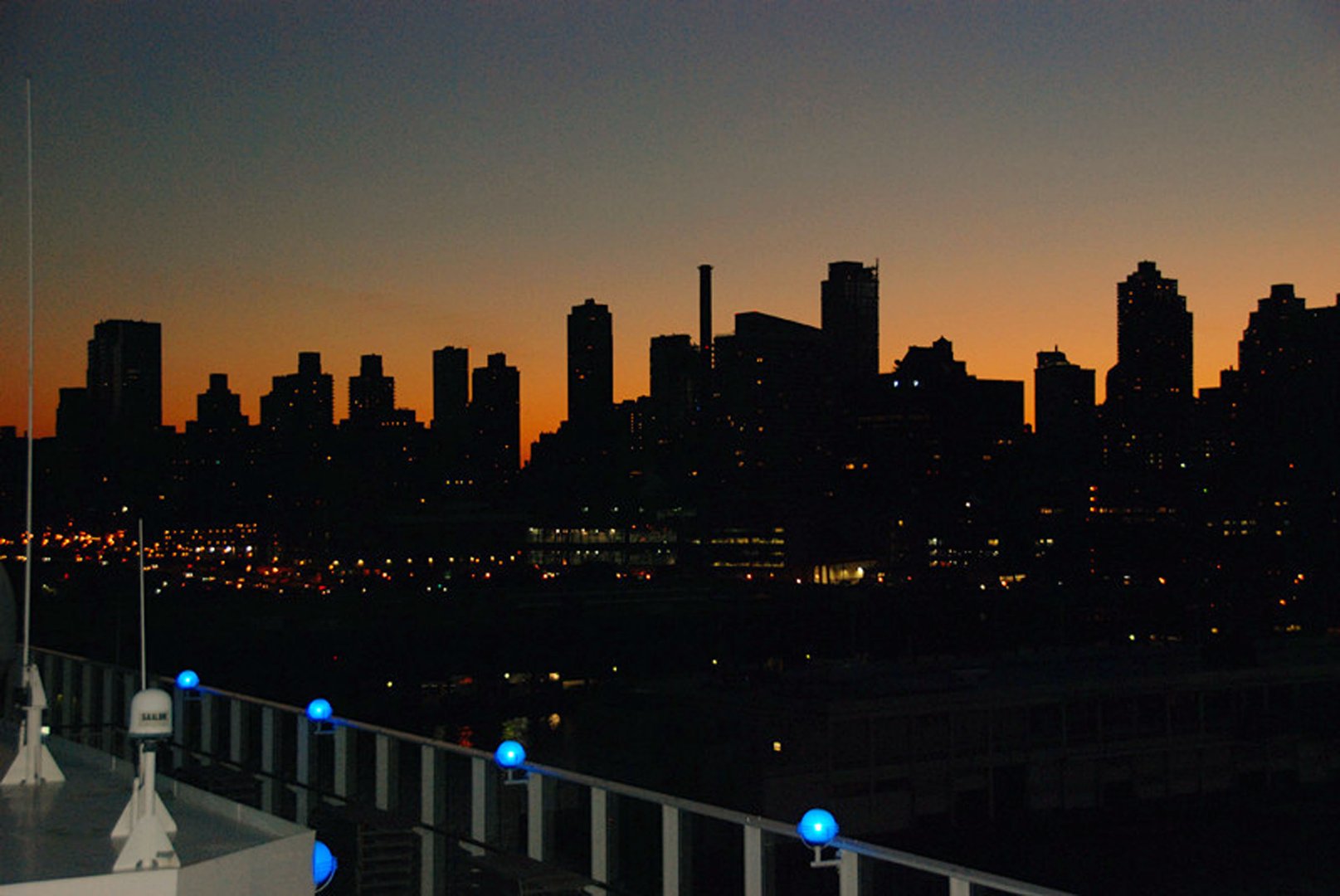 曼哈顿9月情的介绍