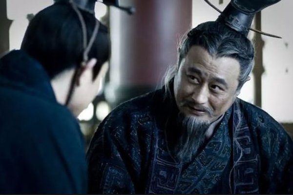 雀屏中选的典故