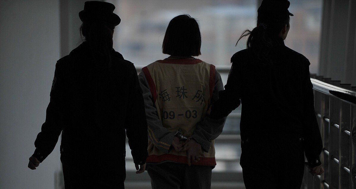 女子回应已婚高管致其流产后道歉，称其全是谎话，男方是否在避重就轻？