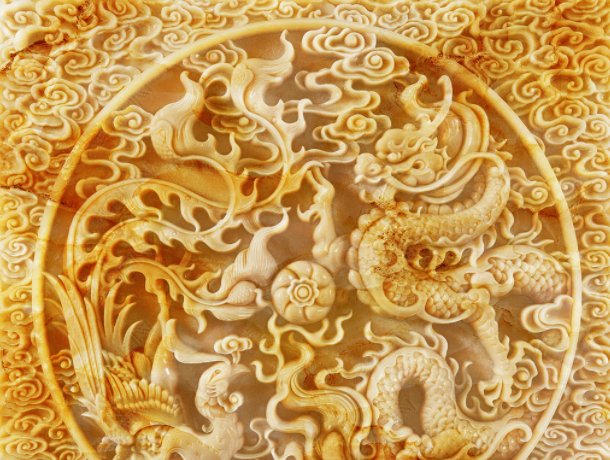 雕龙画凤什么意思