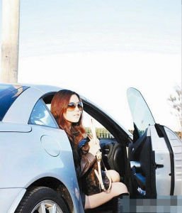 赵白然的律师表态