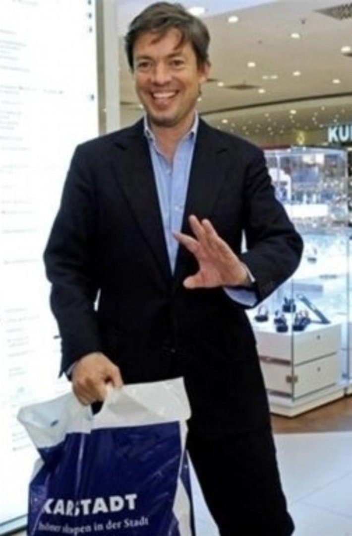 尼古拉斯·伯格鲁恩的早年经历