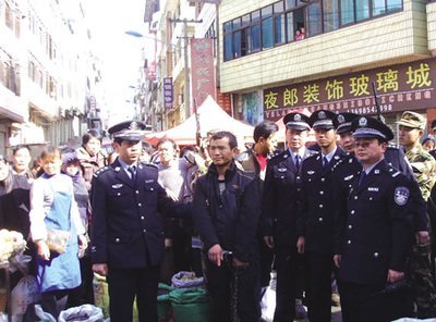 安徽菜市场一名屠夫因醉汉的“一句话” 冲动下用凶器致其死亡，后来呢？